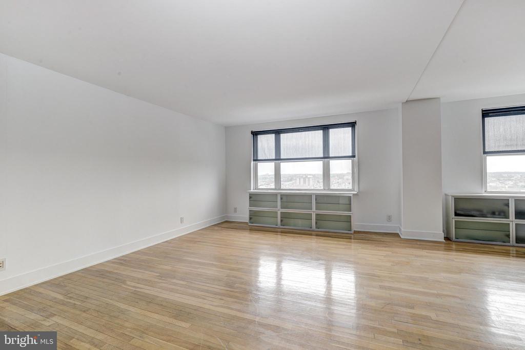 1101 SAINT PAUL STREET 2109