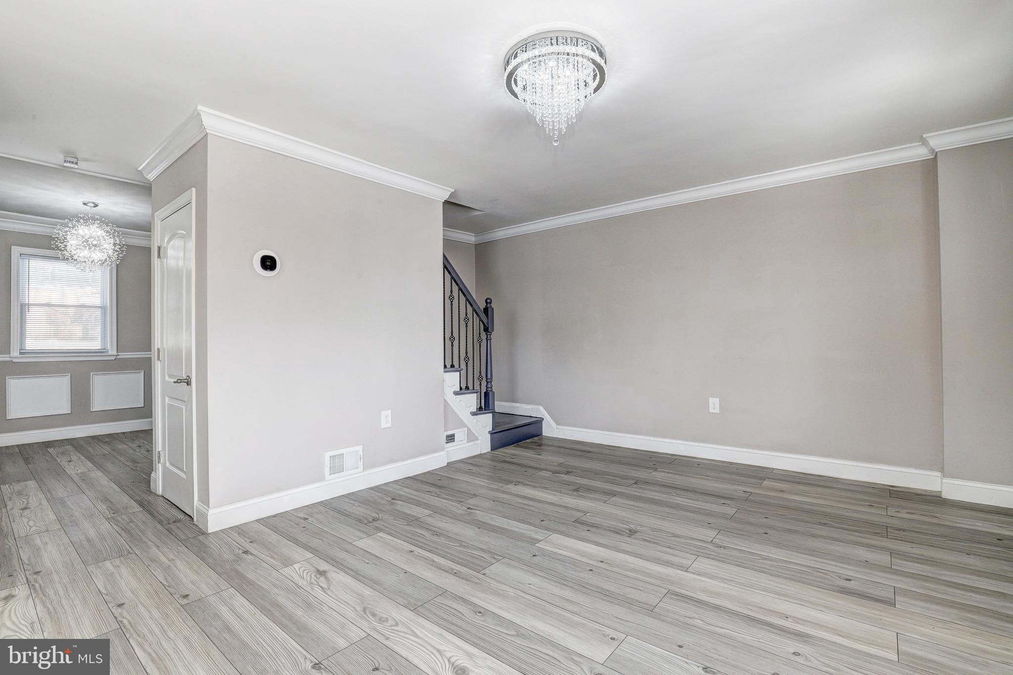 1700 WOODBOURNE AVENUE