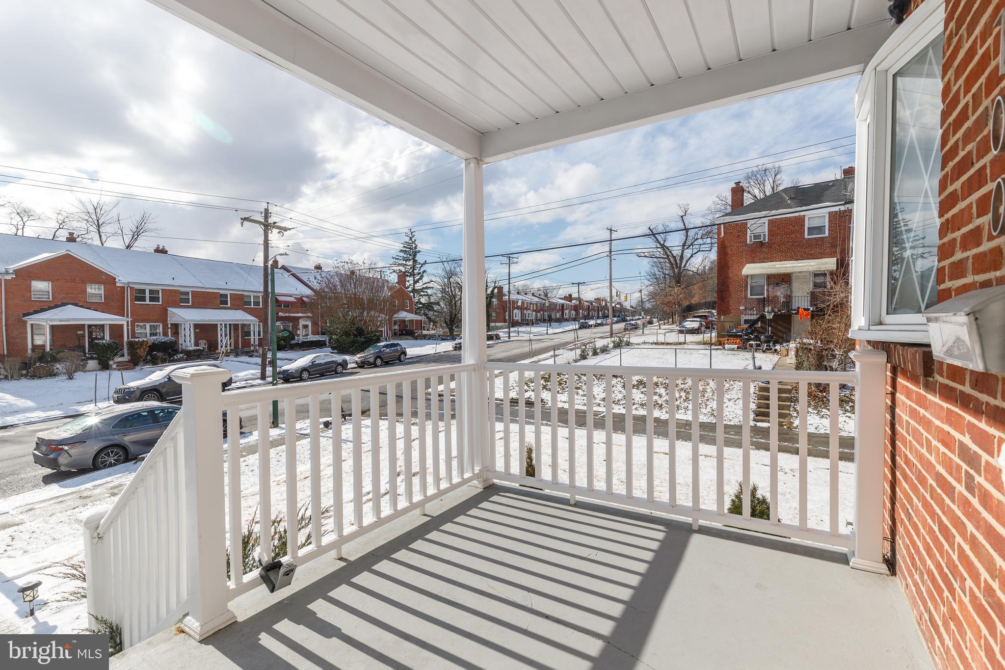 1700 WOODBOURNE AVENUE