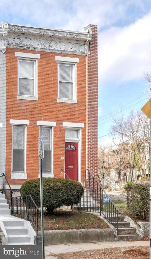 1818 N DUKELAND STREET