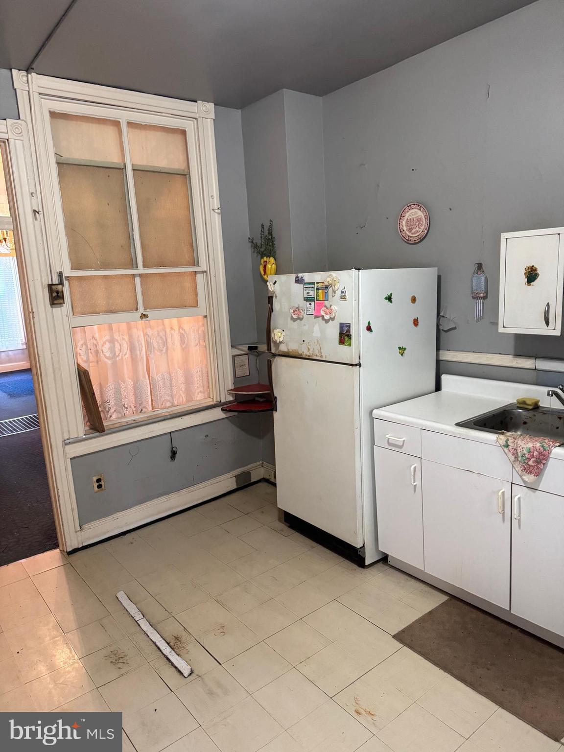 1818 N DUKELAND STREET