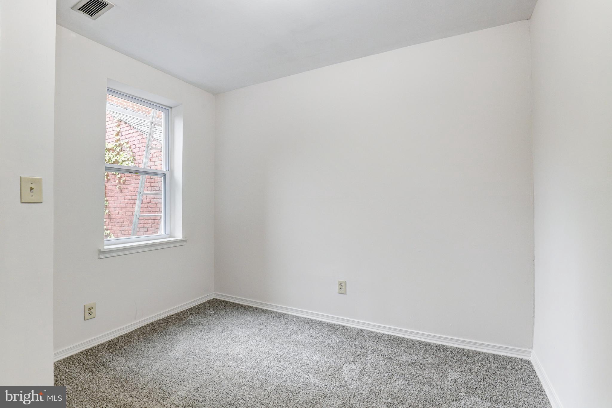 110 W HAMBURG STREET