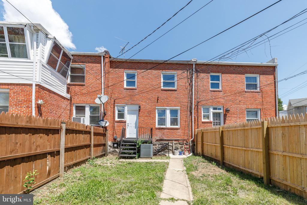 2503 W FOREST PARK AVENUE