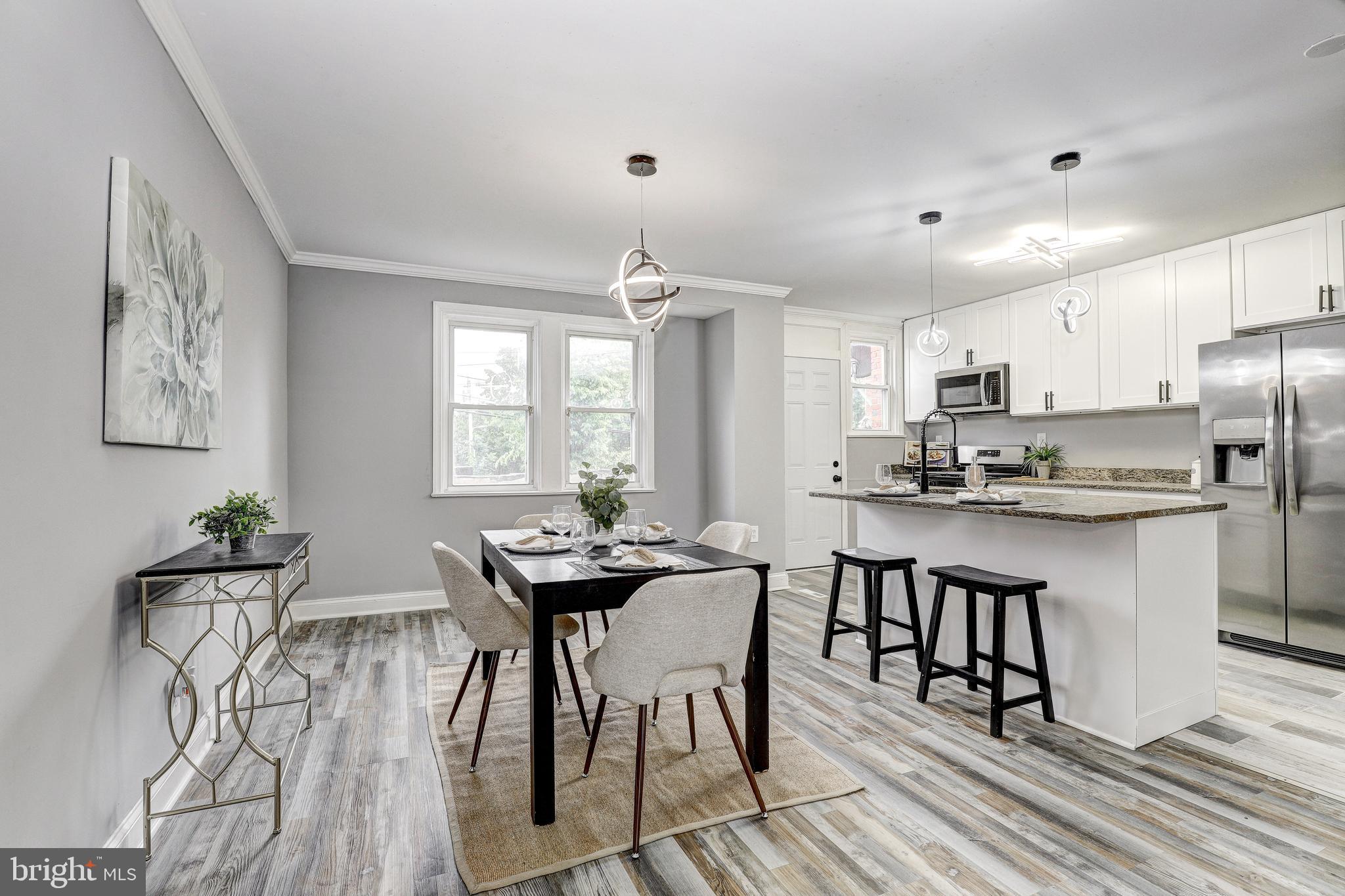 2503 W FOREST PARK AVENUE