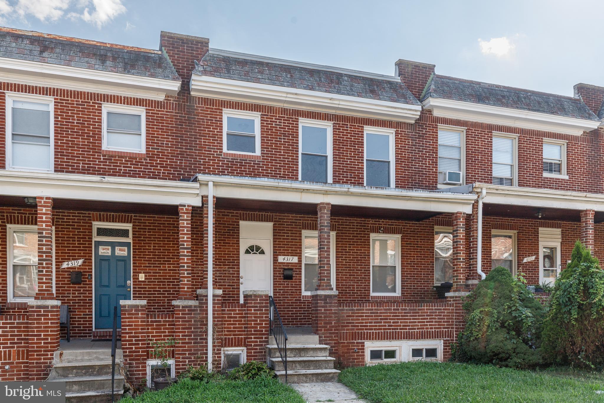 4317 SHAMROCK AVENUE