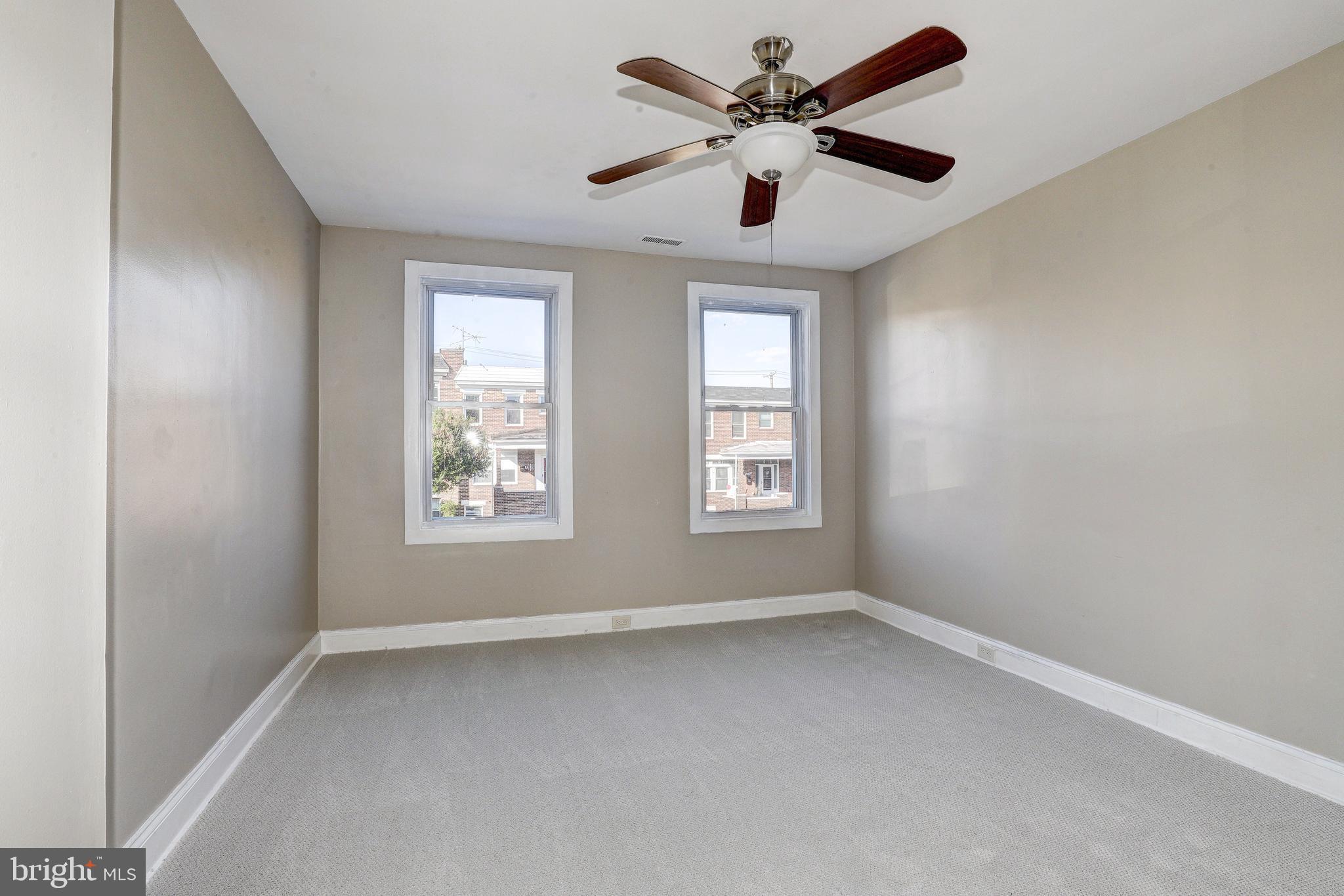 4317 SHAMROCK AVENUE