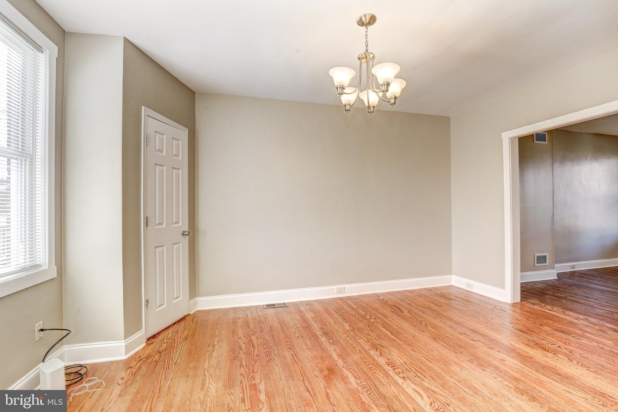 4317 SHAMROCK AVENUE