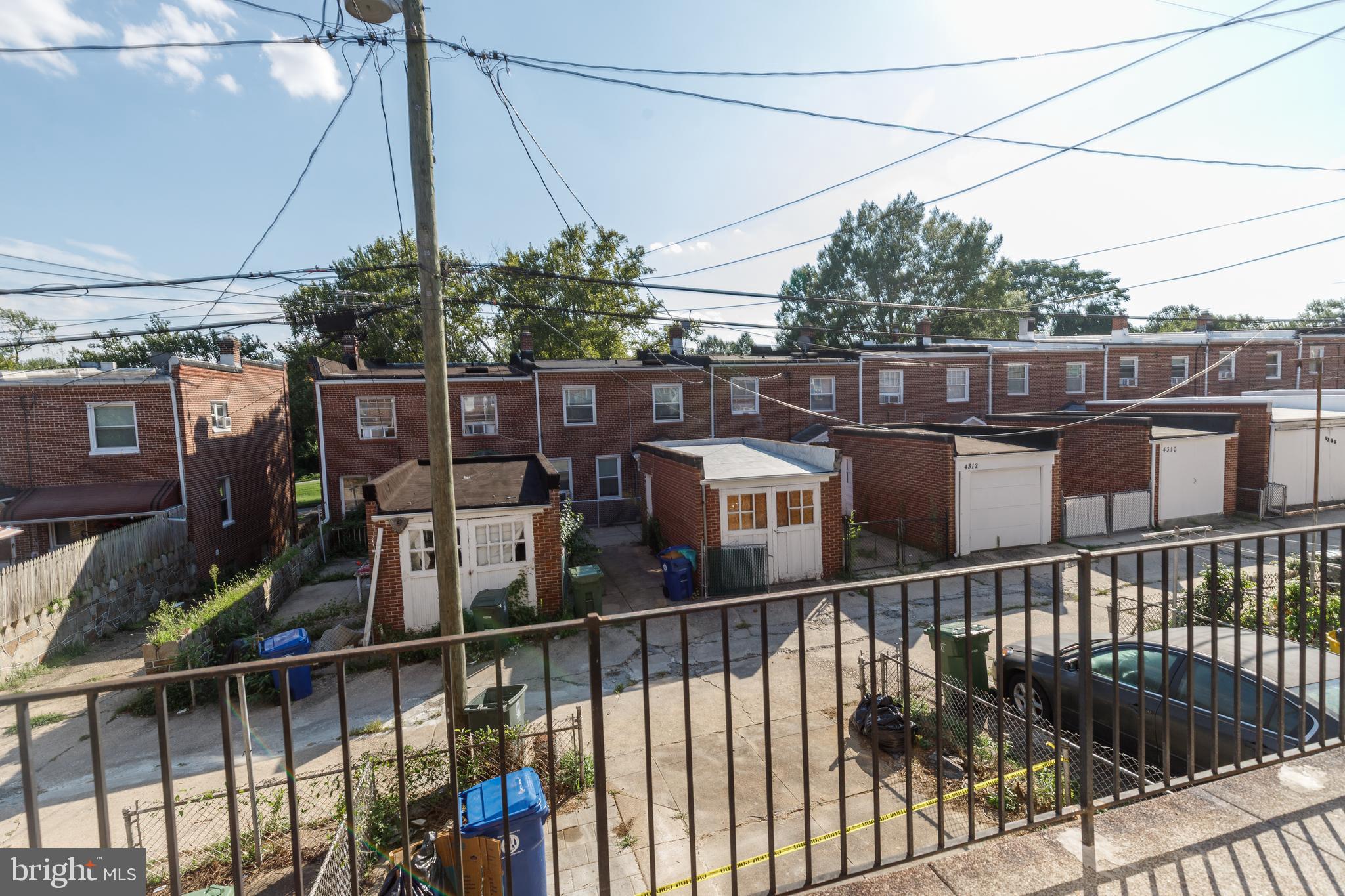 4317 SHAMROCK AVENUE