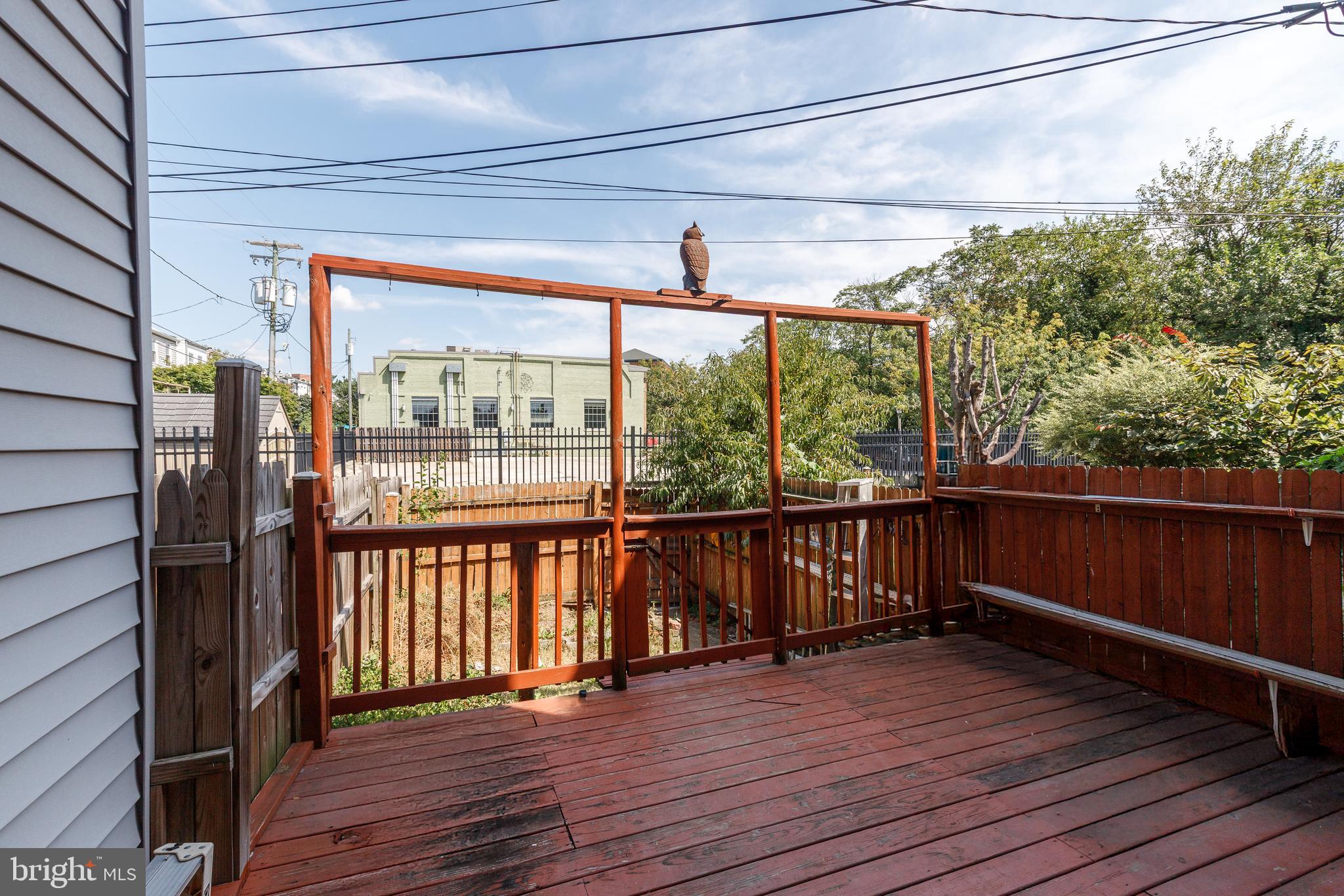 2607 HUNTINGDON AVENUE