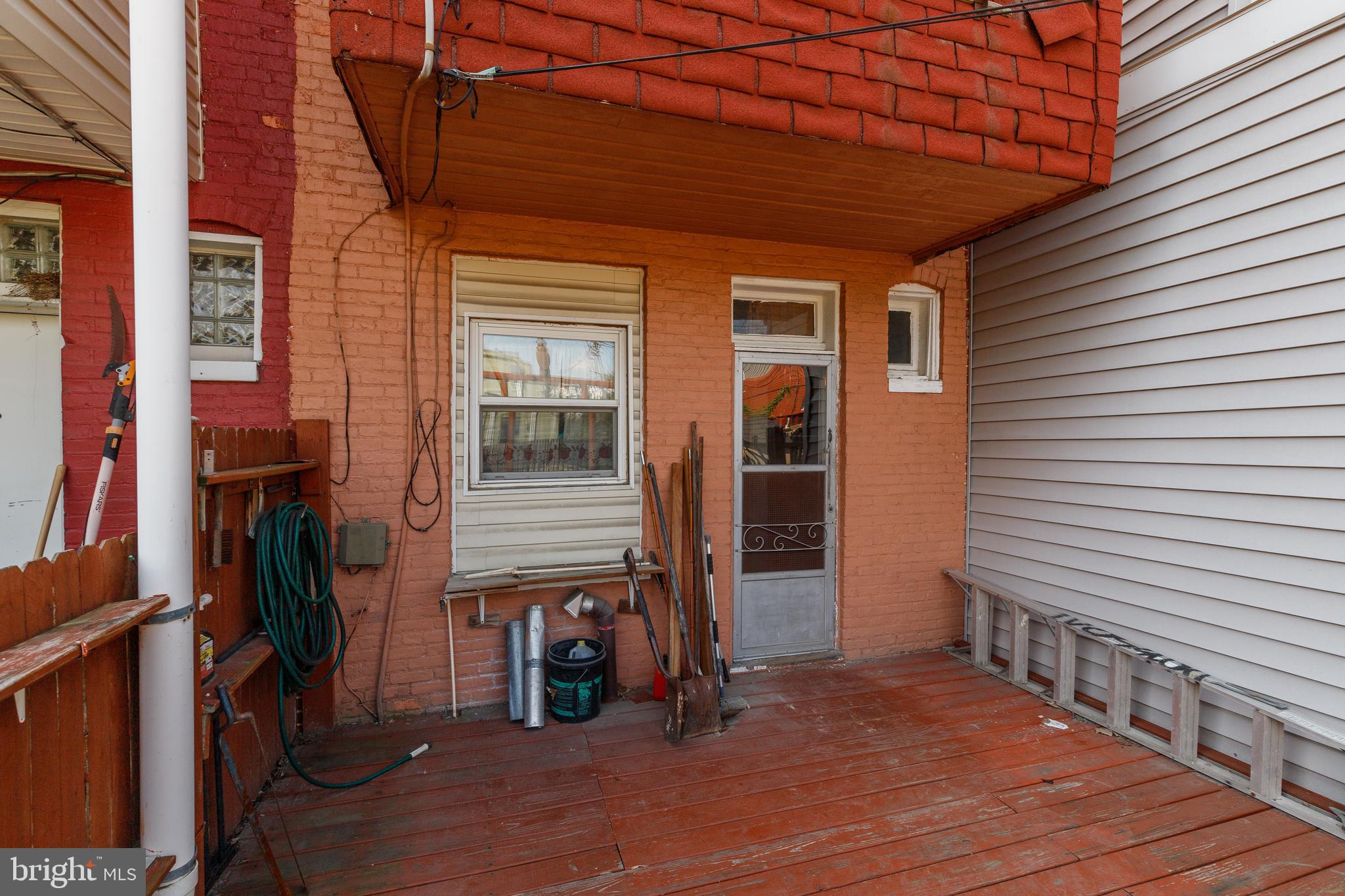 2607 HUNTINGDON AVENUE