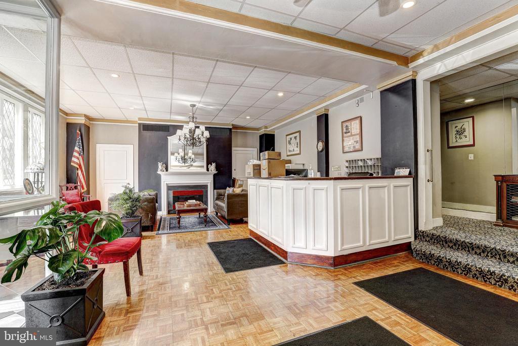 1001 SAINT PAUL STREET 2D