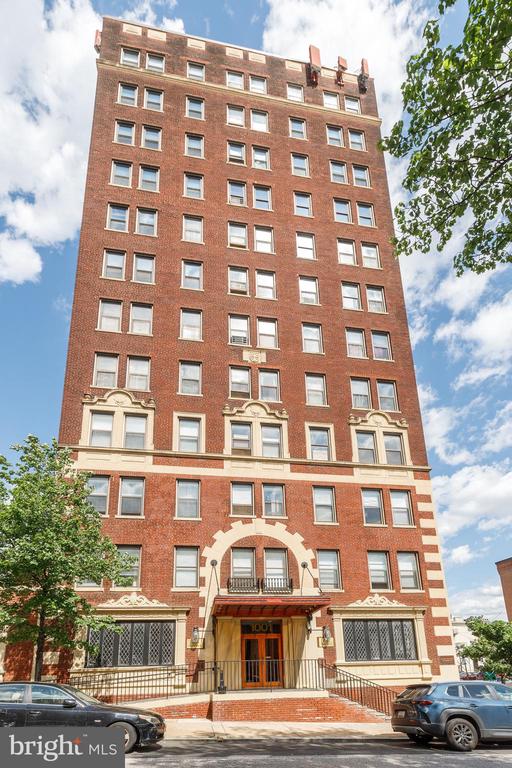 1001 SAINT PAUL STREET 2D