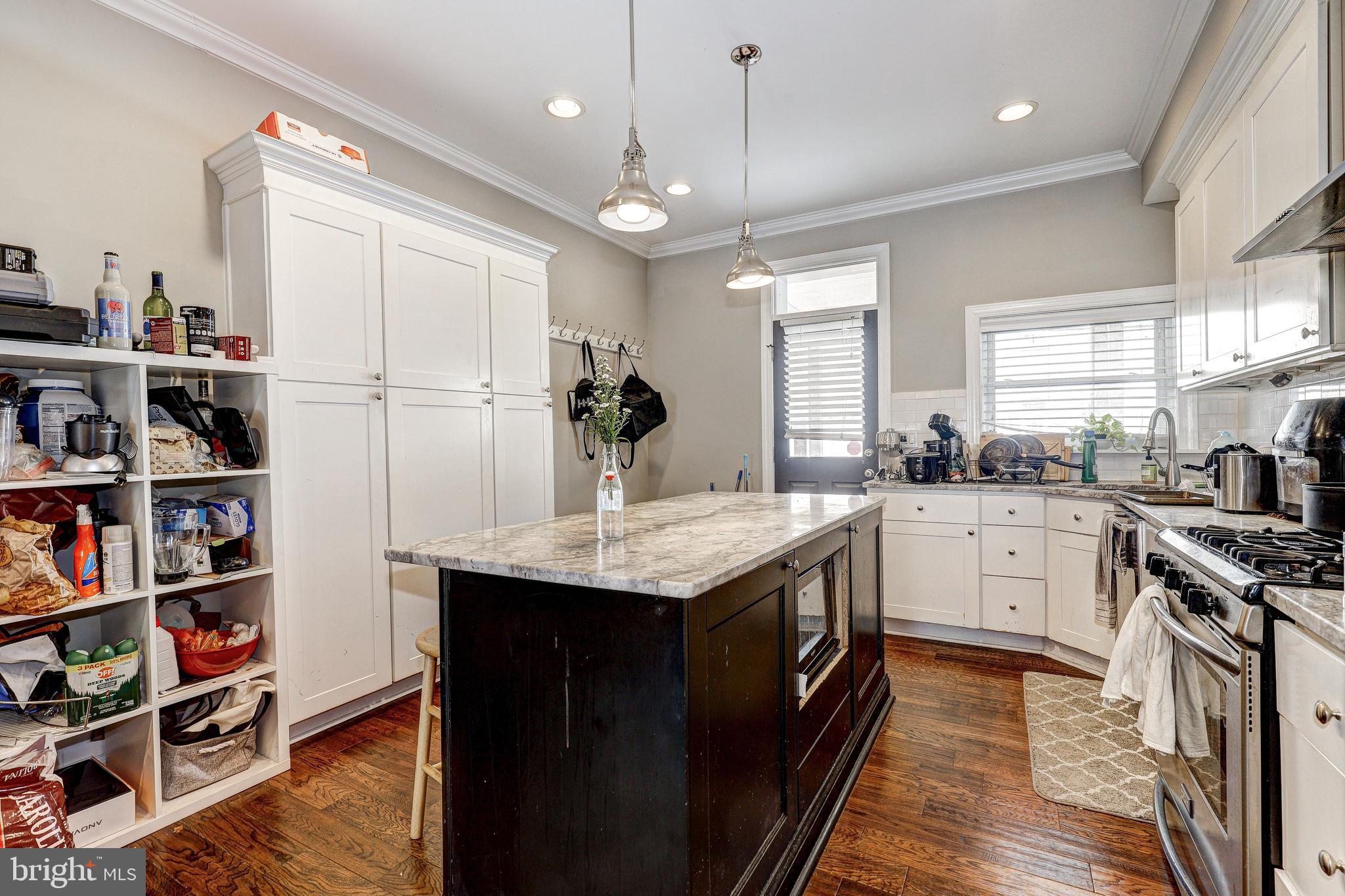 505 S LAKEWOOD AVENUE