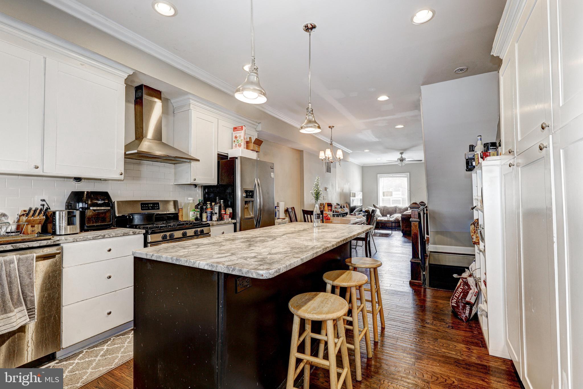 505 S LAKEWOOD AVENUE