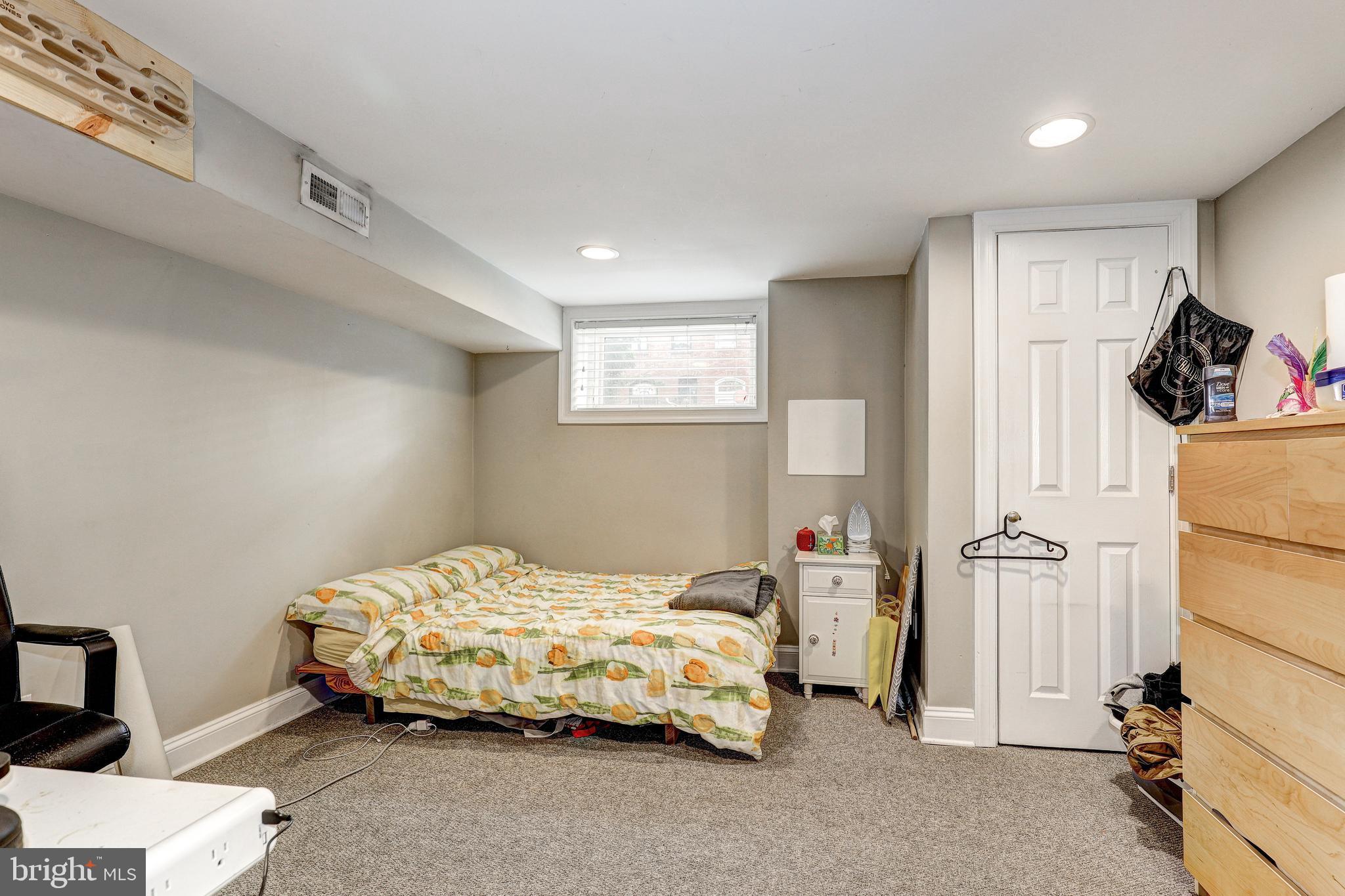 505 S LAKEWOOD AVENUE