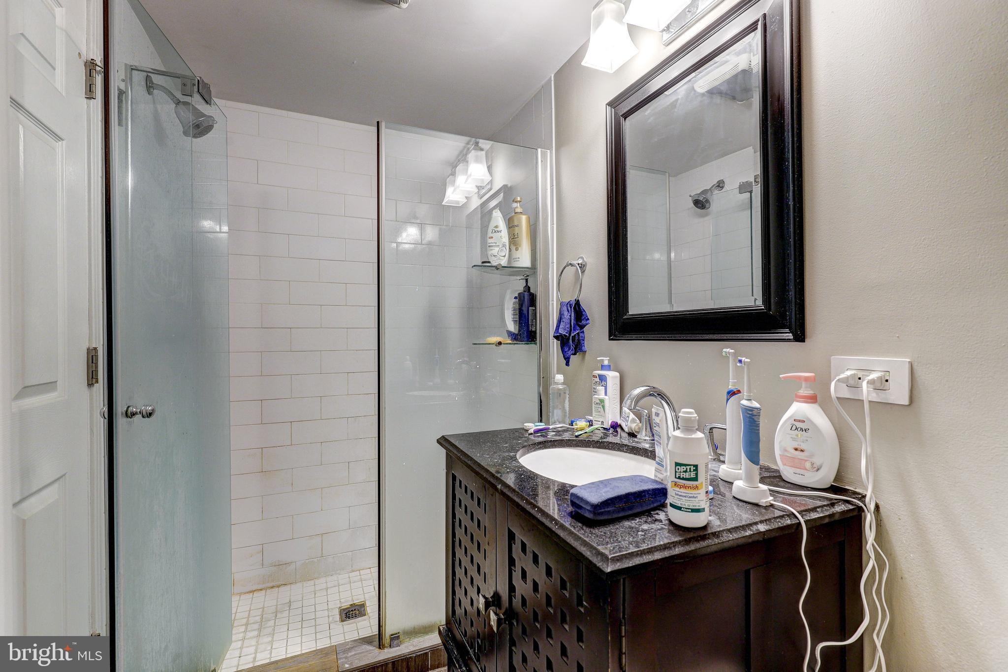 505 S LAKEWOOD AVENUE