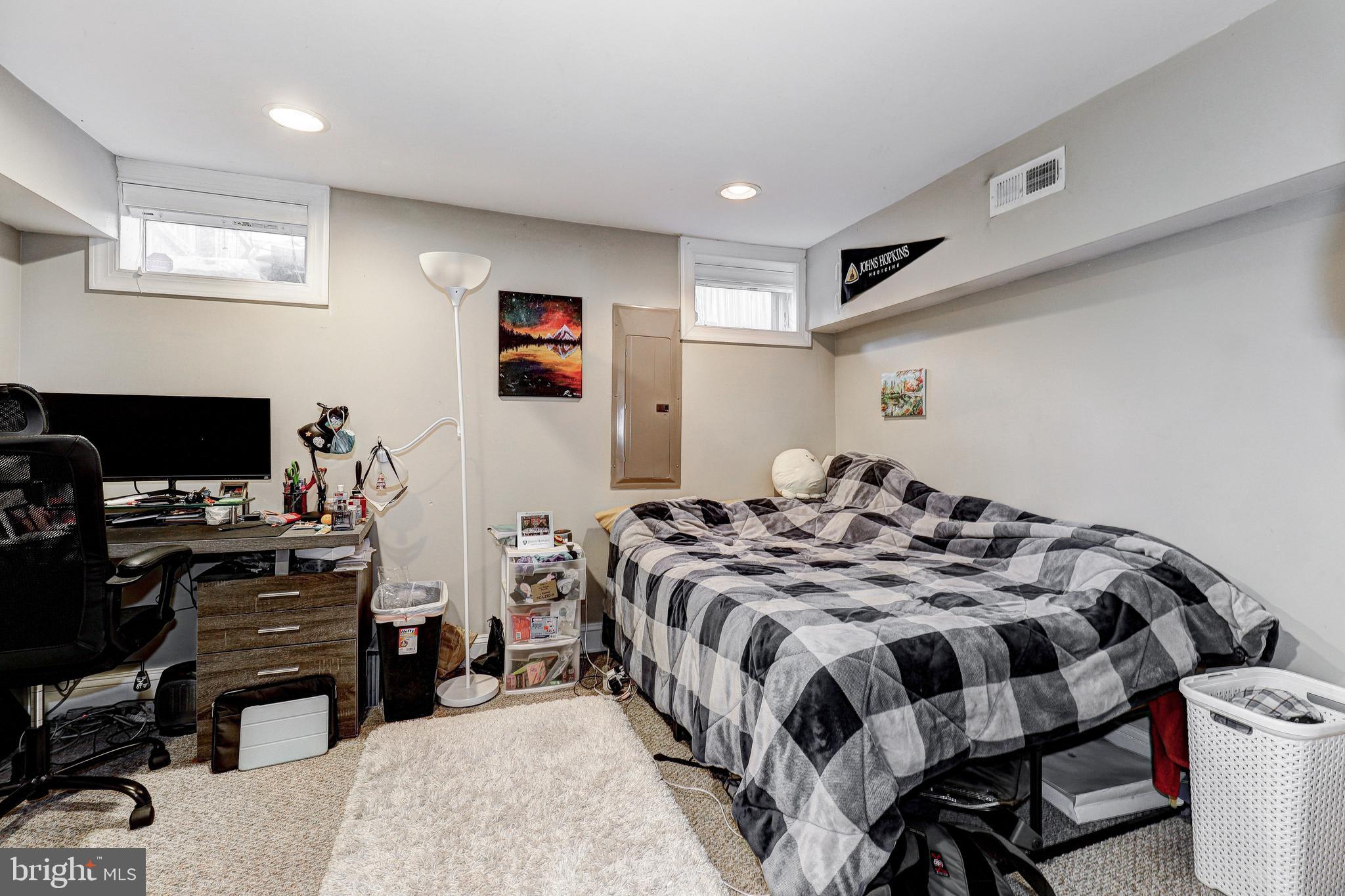 505 S LAKEWOOD AVENUE