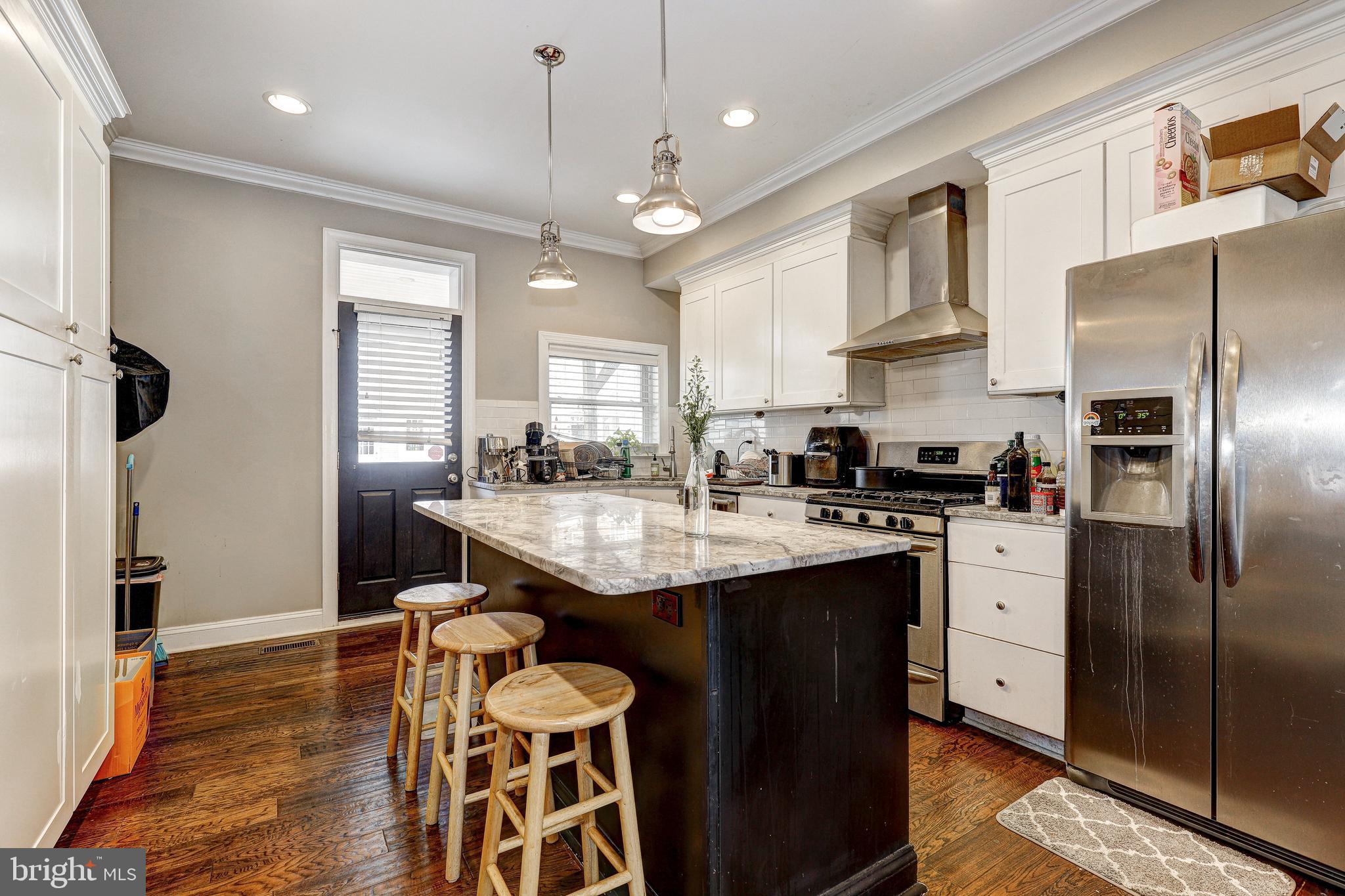 505 S LAKEWOOD AVENUE