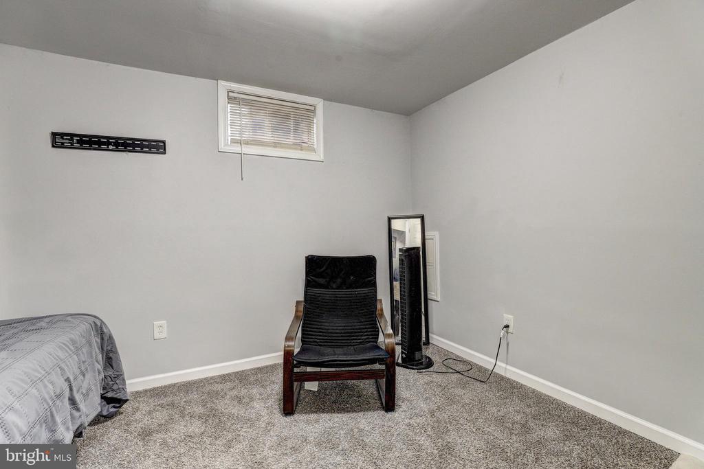 4701 NORFOLK AVENUE