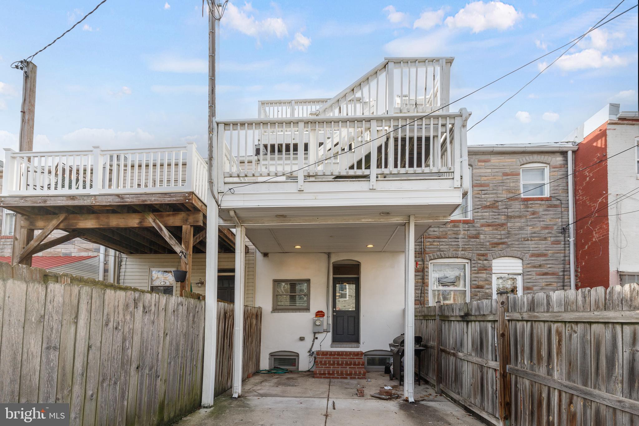 505 S LAKEWOOD AVENUE