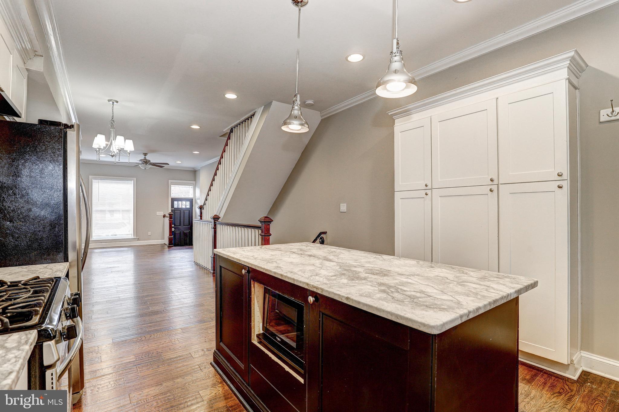 505 S LAKEWOOD AVENUE