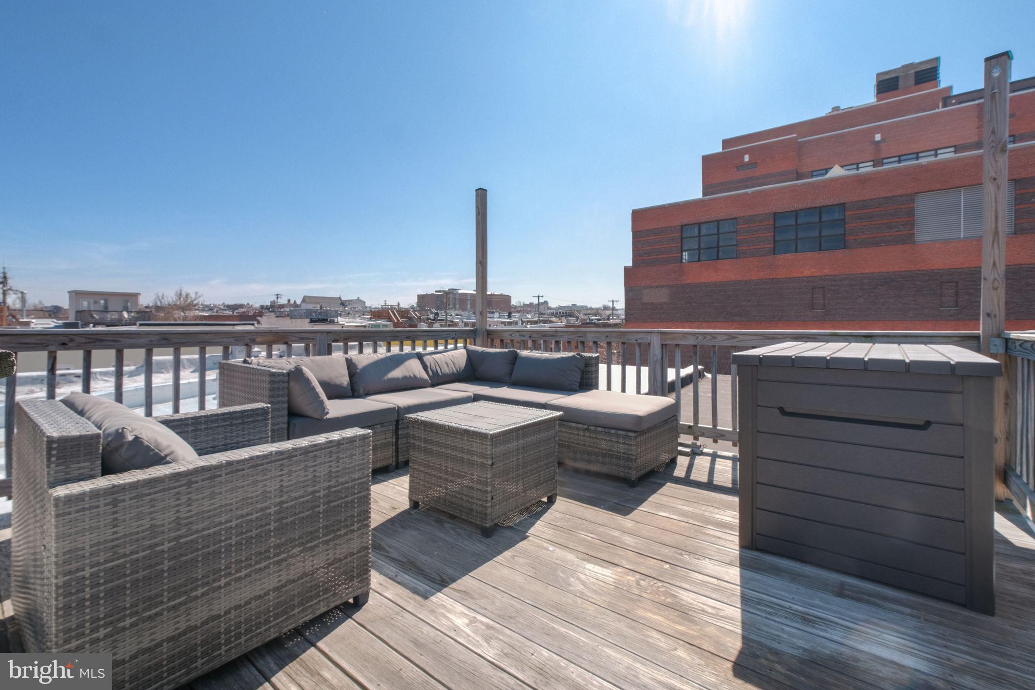 3102 E LOMBARD STREET