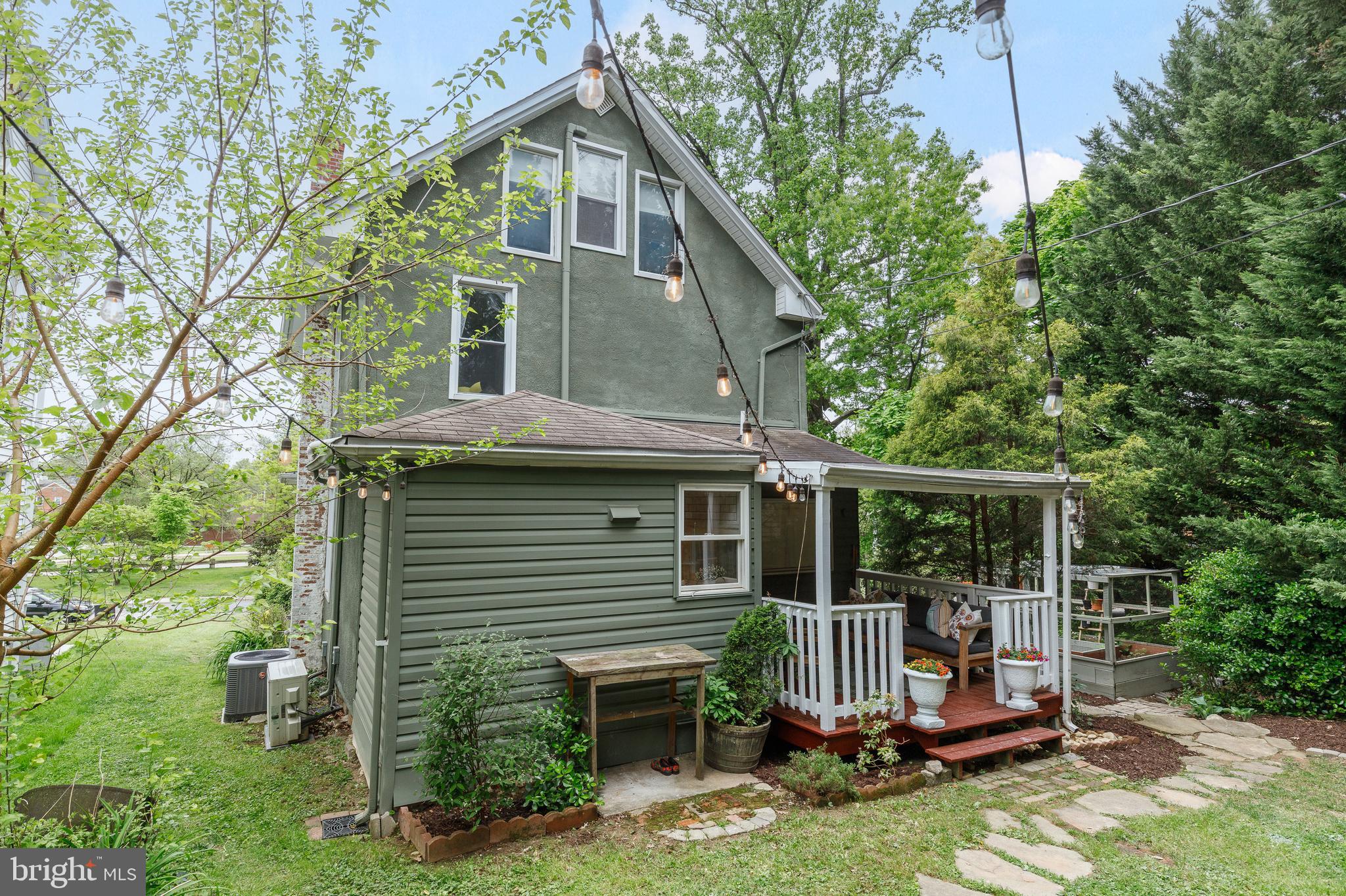 404 EVESHAM AVENUE