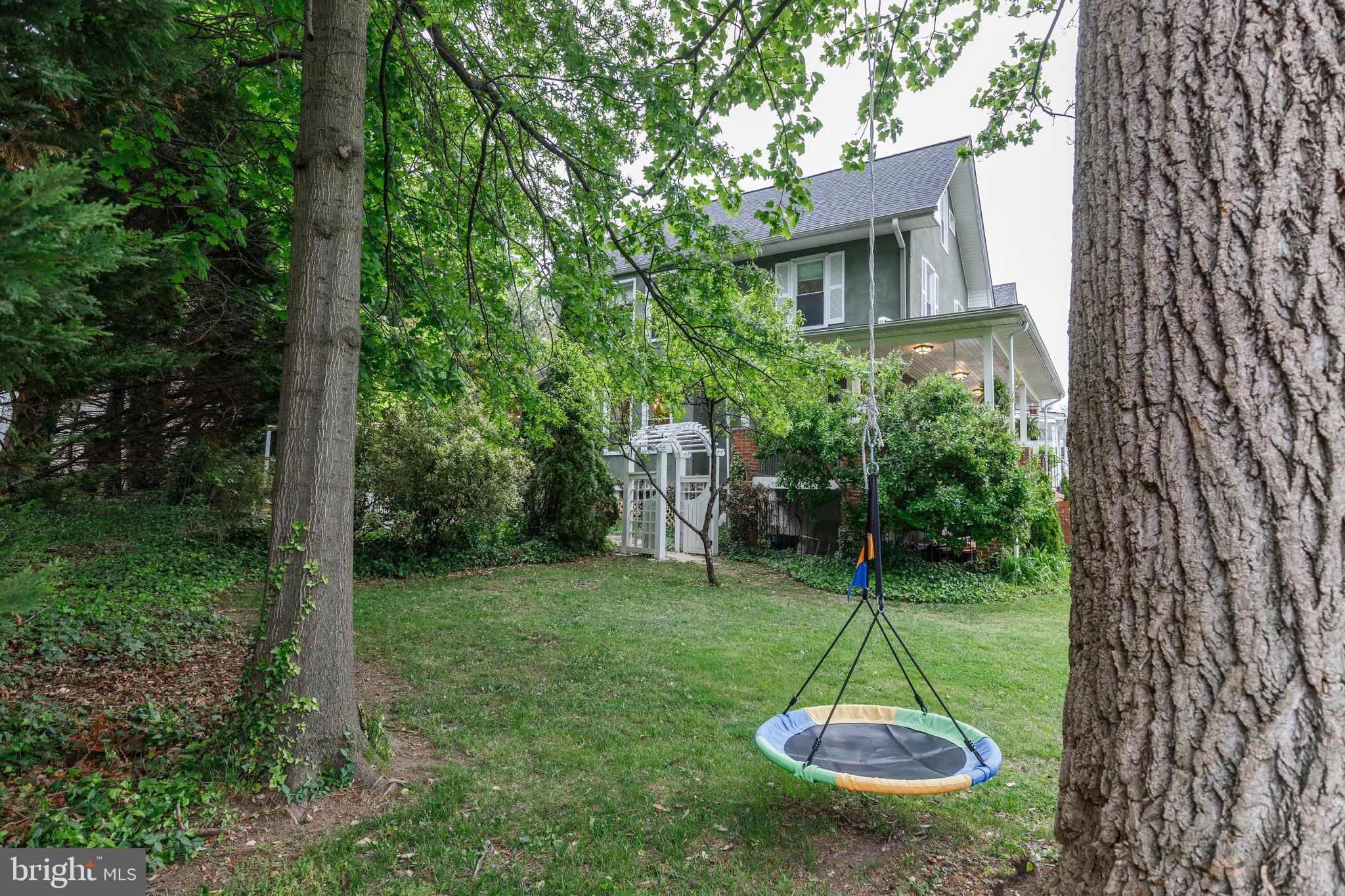 404 EVESHAM AVENUE
