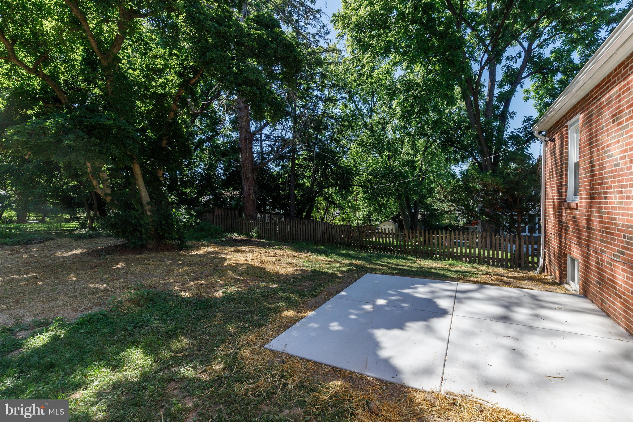 5802 BLAND AVENUE