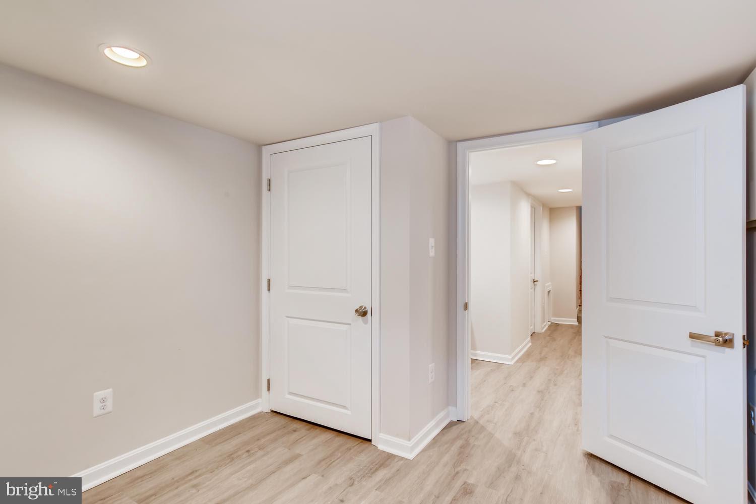 2217 FLEET STREET