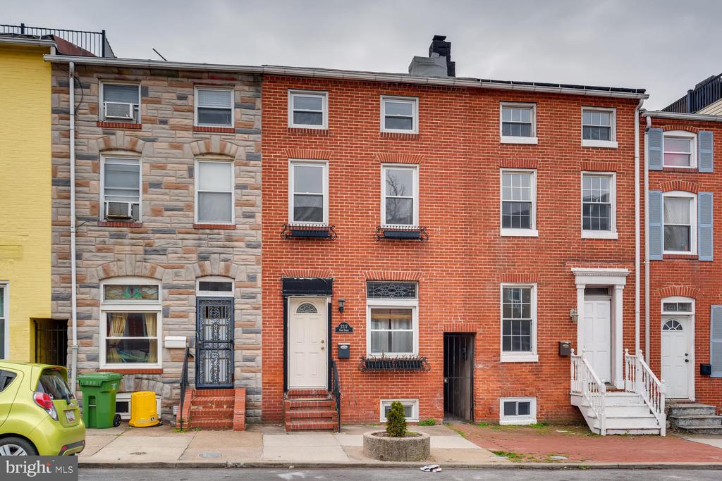2217 FLEET STREET