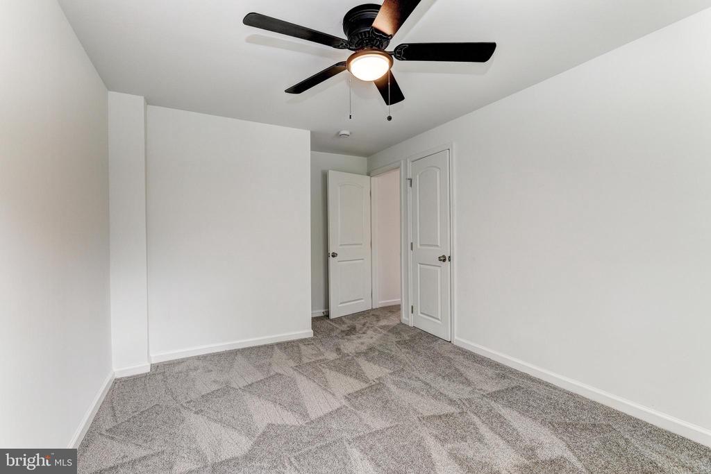 1028 REVERDY ROAD