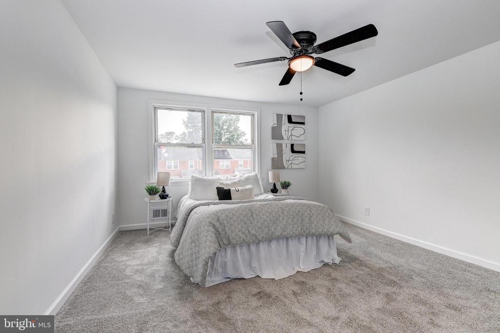1028 REVERDY ROAD