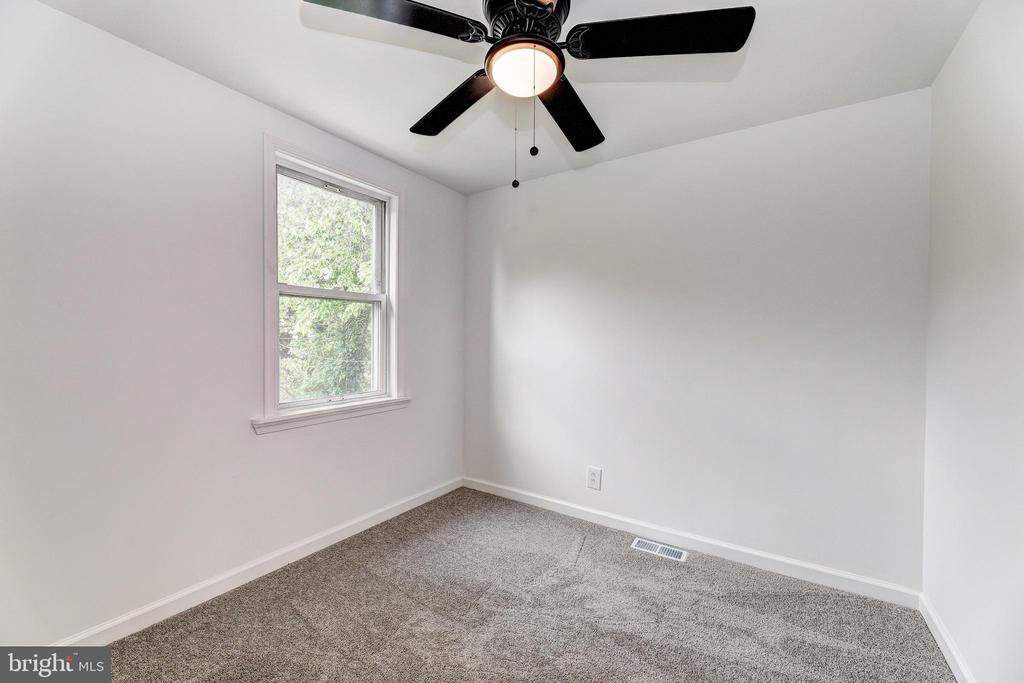 1028 REVERDY ROAD