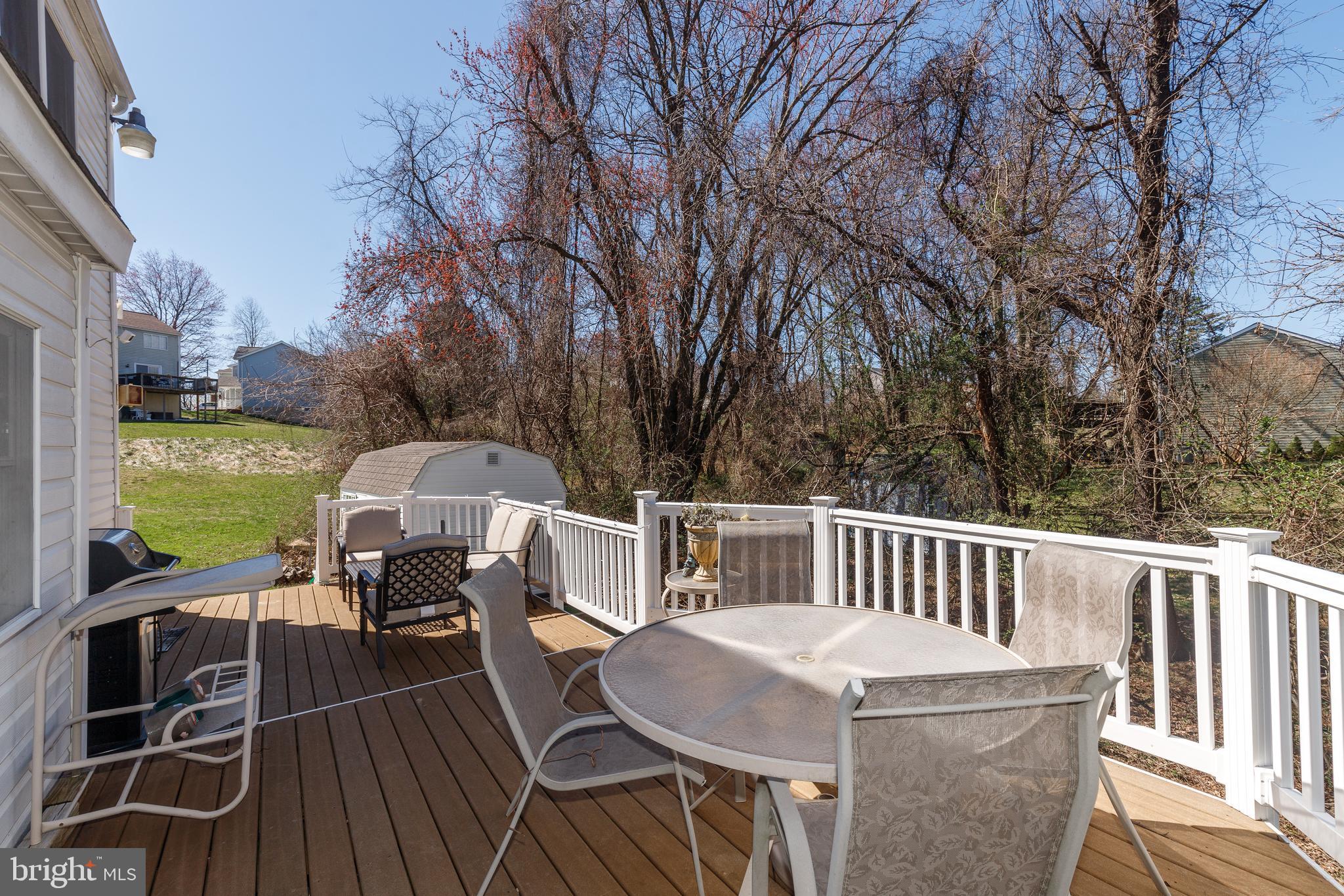 20 WHITE WILLOW COURT