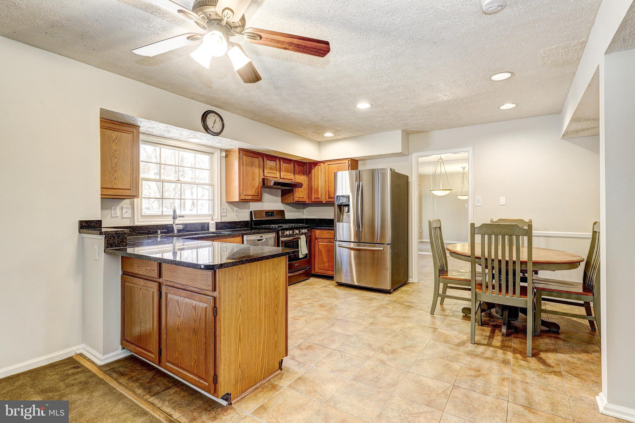 20 WHITE WILLOW COURT