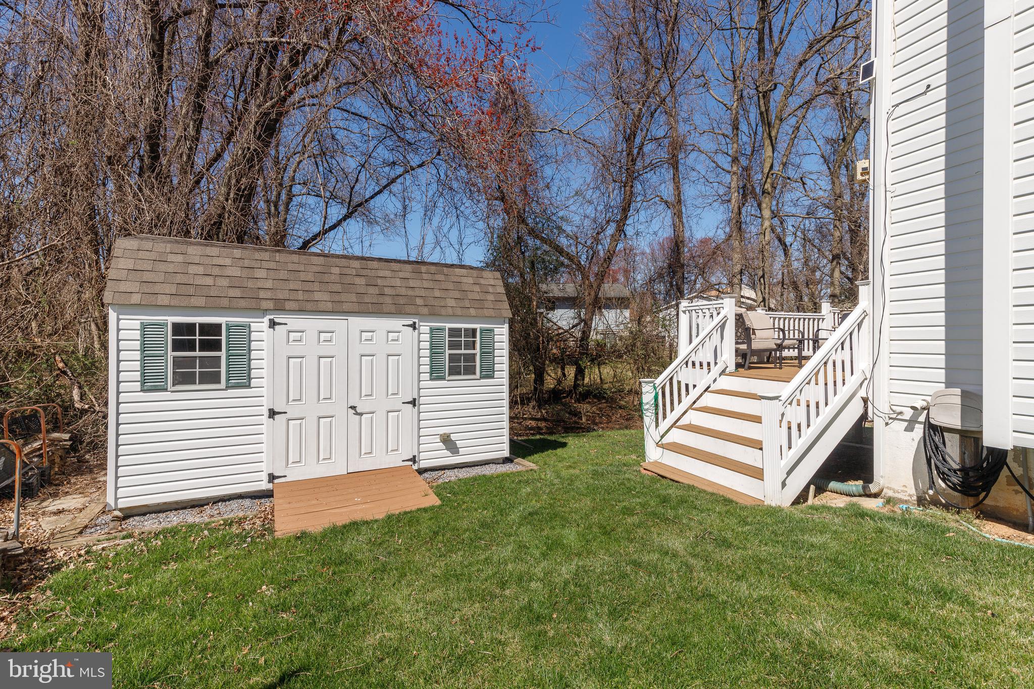 20 WHITE WILLOW COURT