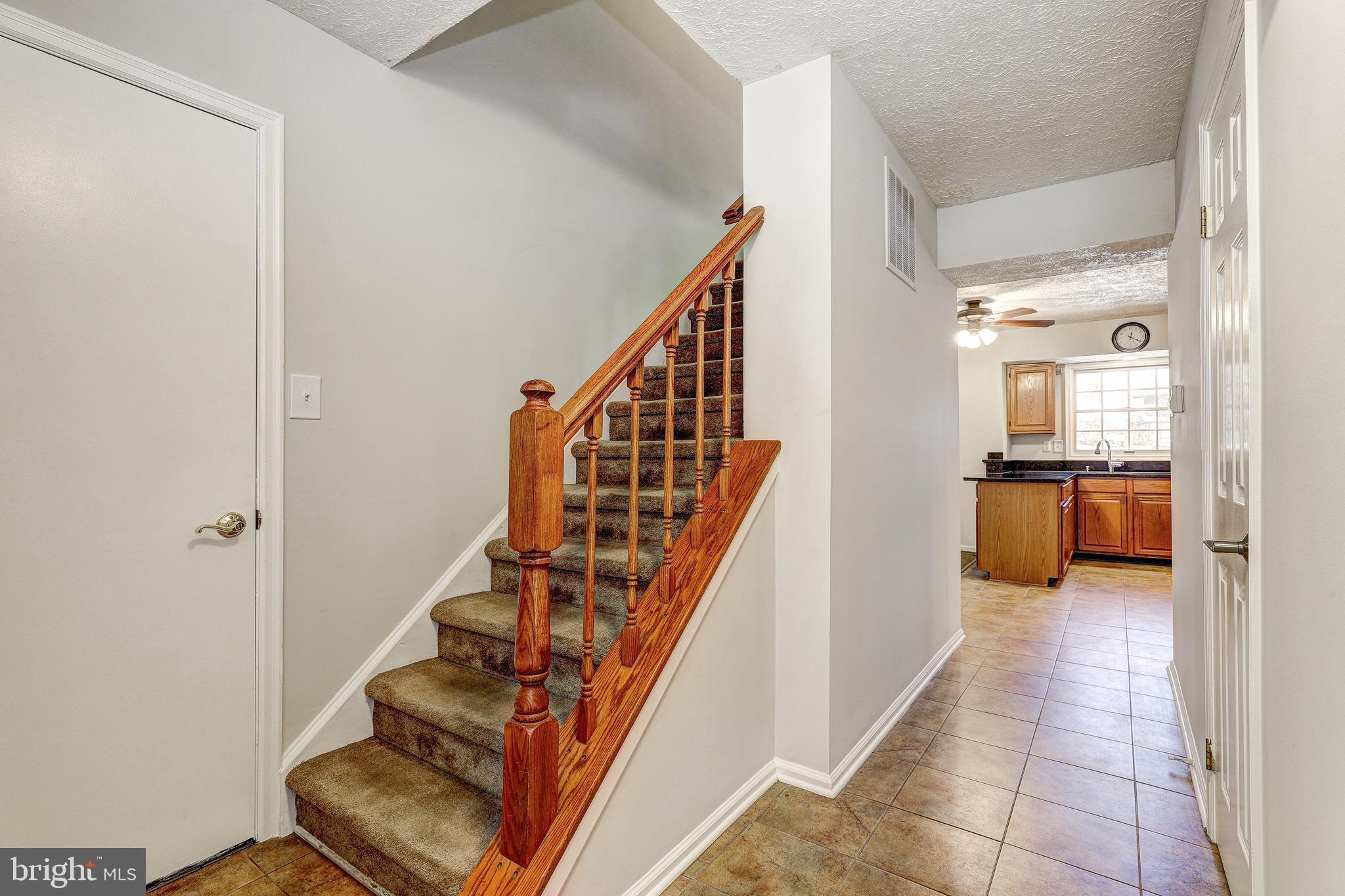 20 WHITE WILLOW COURT