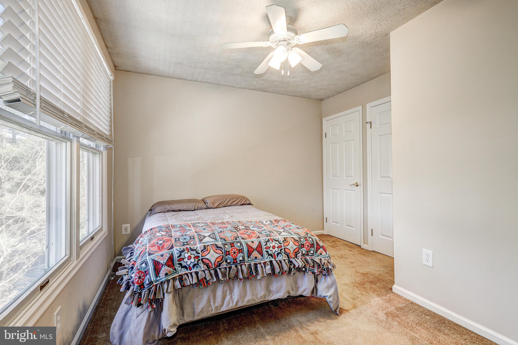 20 WHITE WILLOW COURT