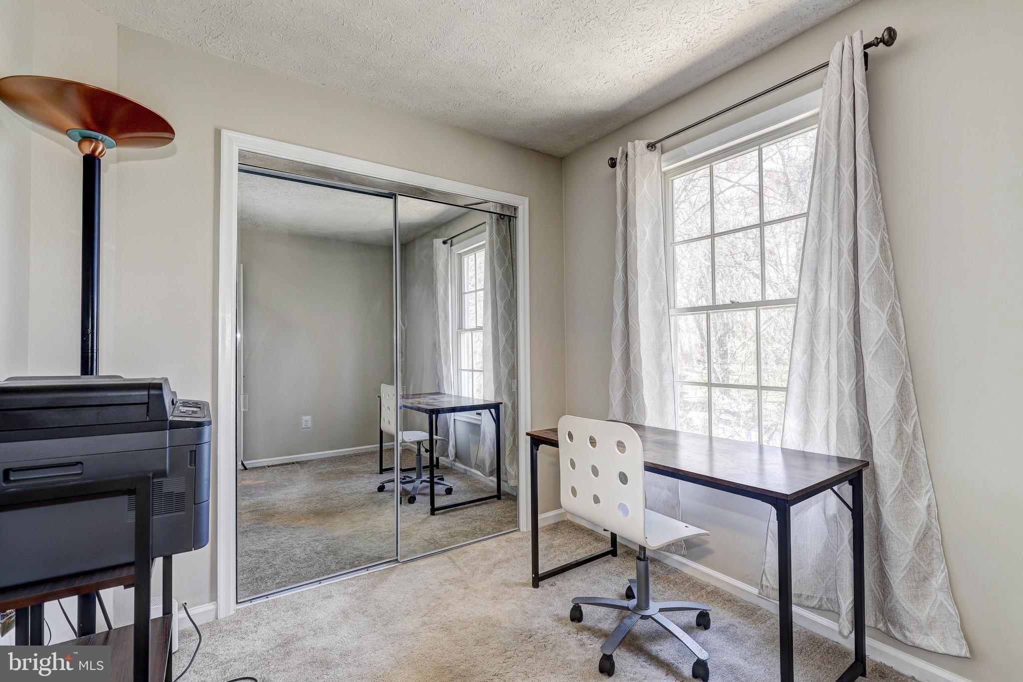 20 WHITE WILLOW COURT