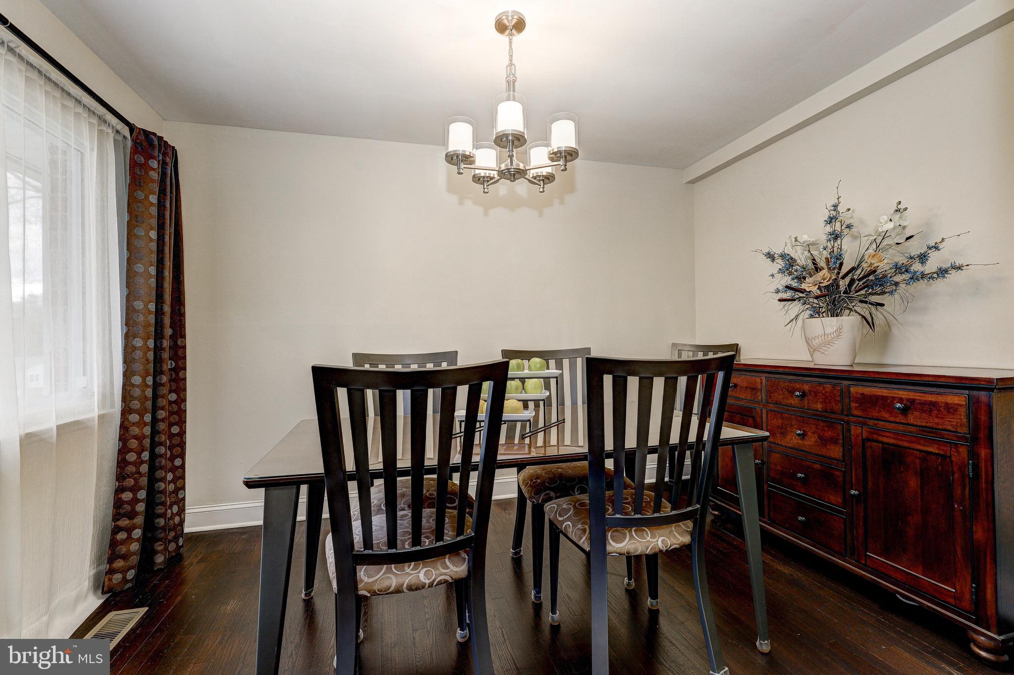 1304 SADDLEBACK ROAD