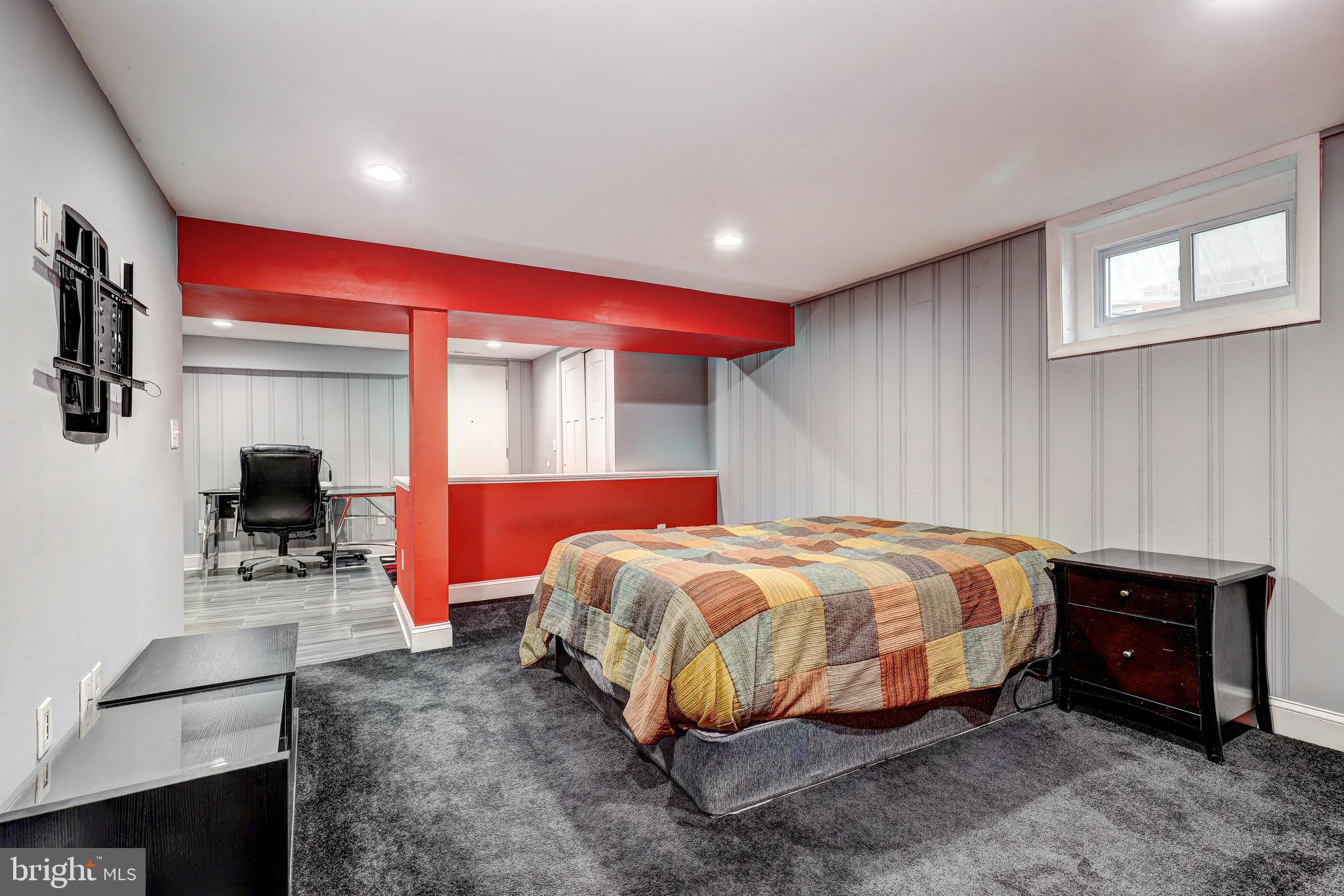 1304 SADDLEBACK ROAD