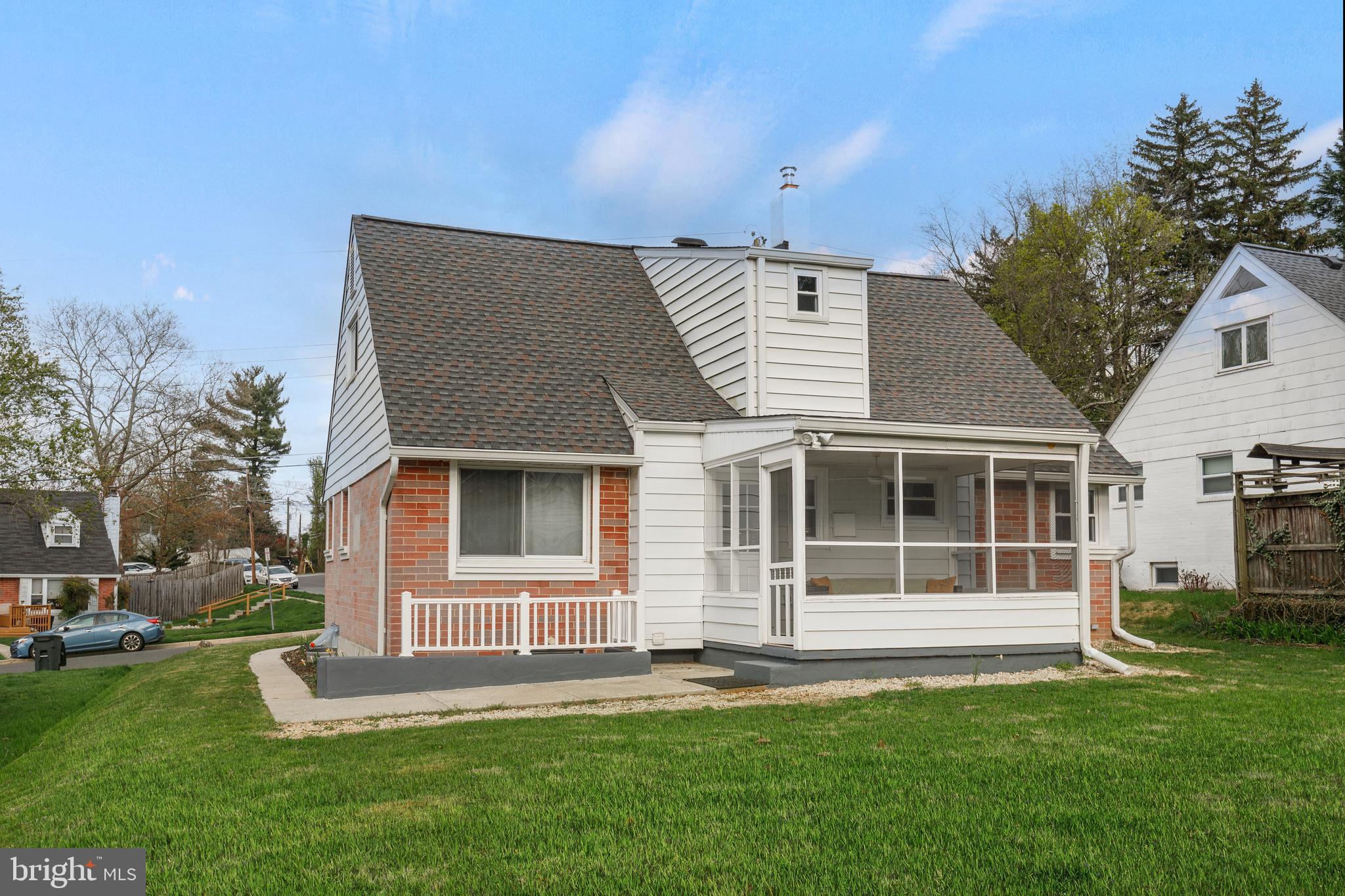 1304 SADDLEBACK ROAD