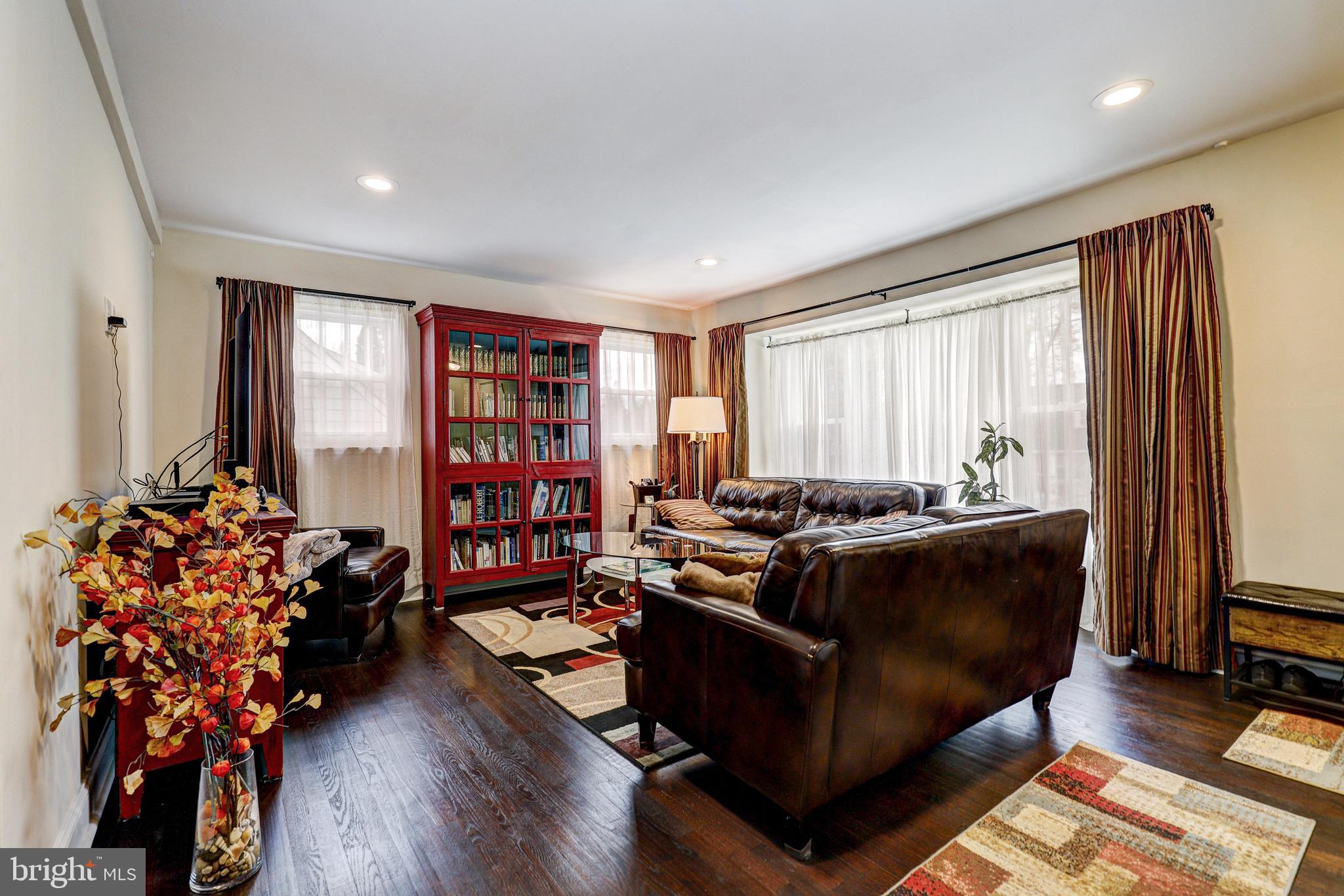 1304 SADDLEBACK ROAD