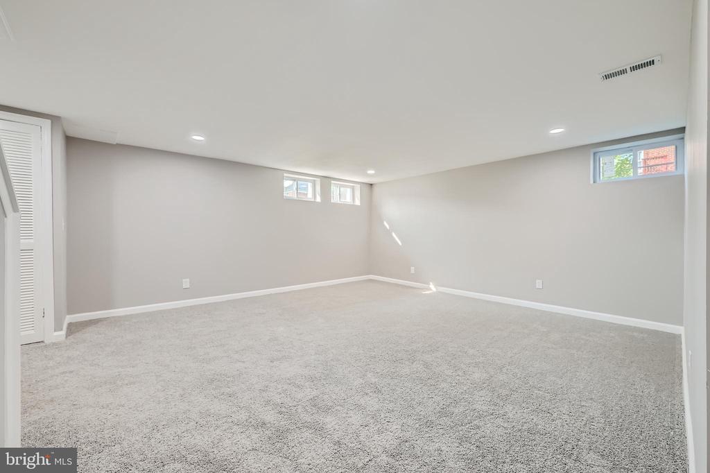 1400 KIRKWOOD ROAD