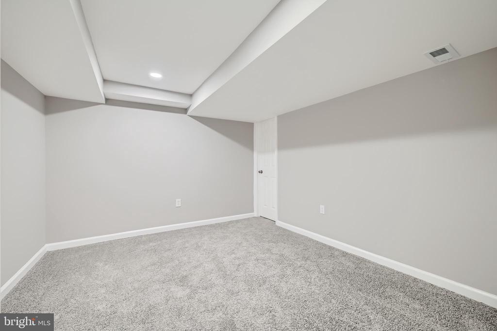 1400 KIRKWOOD ROAD
