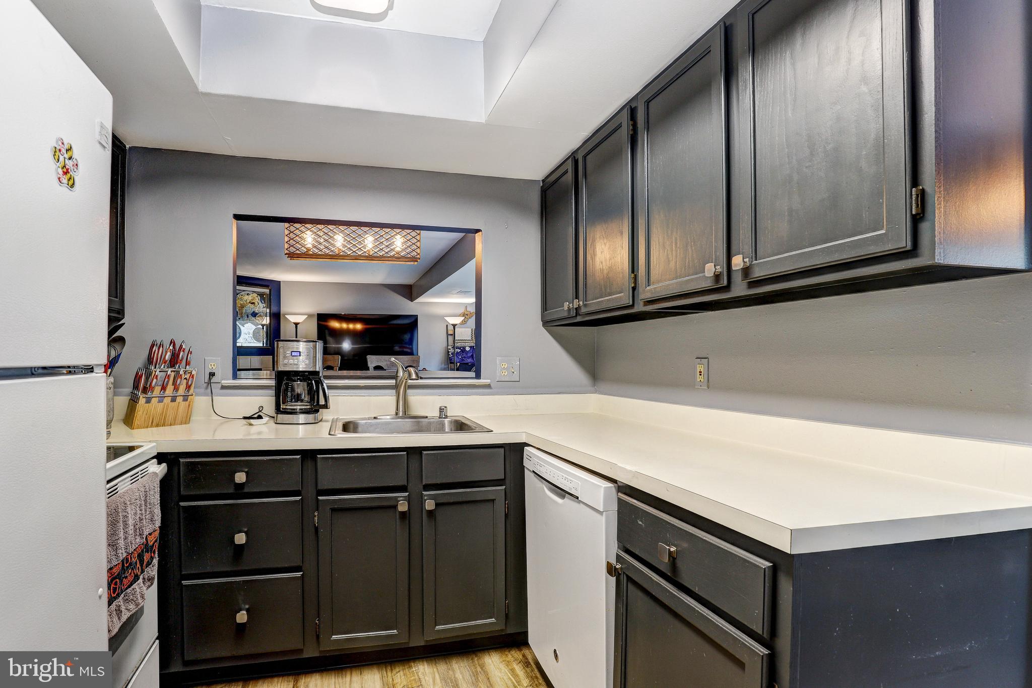 8007 GREENSPRING WAY F 8007-F