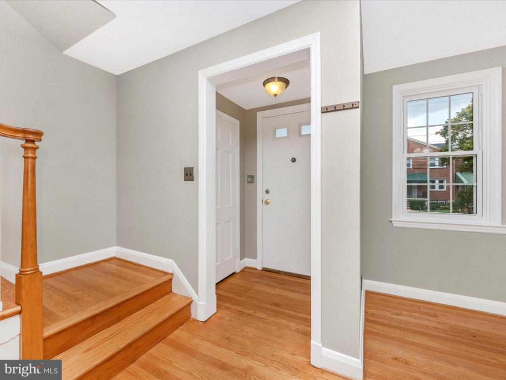 422 ACADEMY ROAD