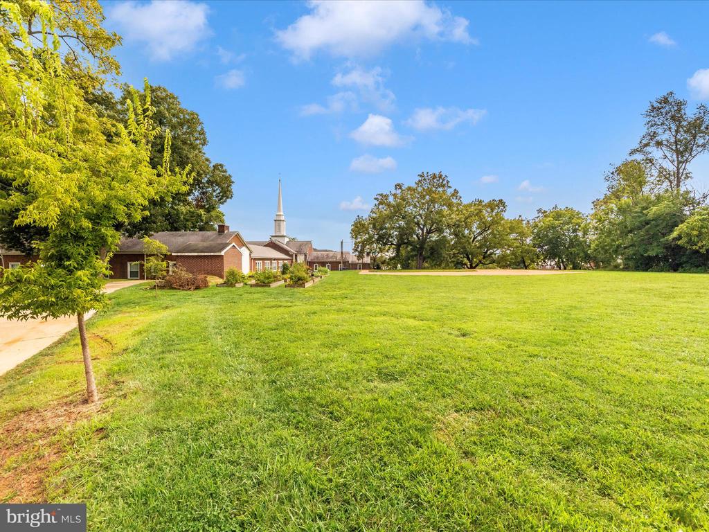 422 ACADEMY ROAD