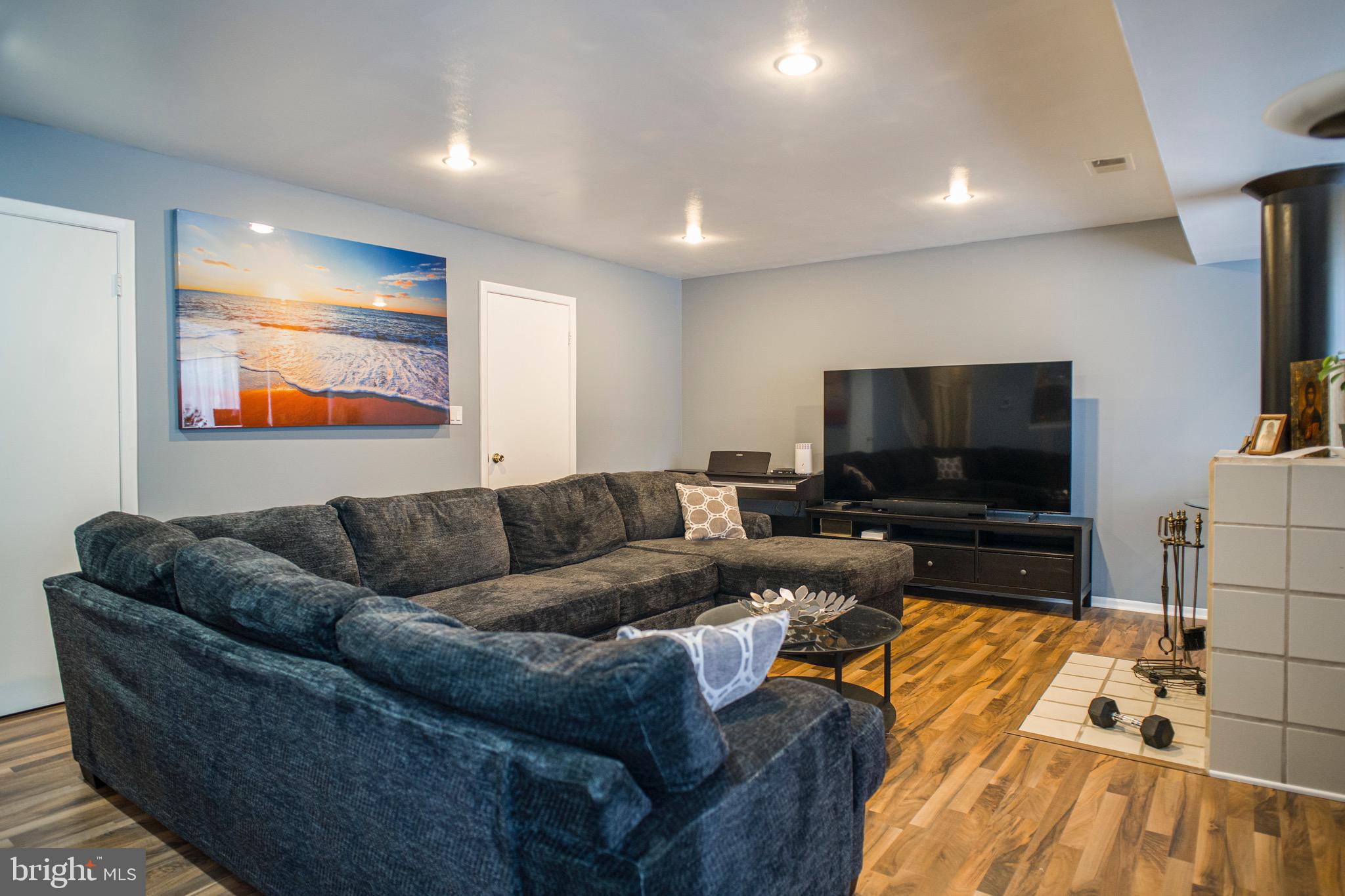 8010 VALLEY MANOR ROAD 3C